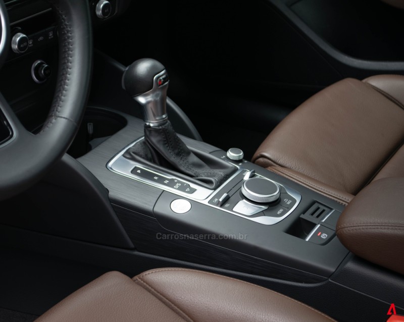 A3 1.4 TFSI SPORTBACK ATTRACTION 16V GASOLINA 4P S-TRONIC - 2020 - GARIBALDI