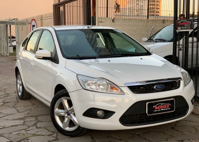 FOCUS 1.6 GL 16V FLEX 4P MANUAL - 2012 - CAXIAS DO SUL