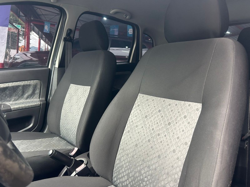 FIESTA 1.0 SE 8V FLEX 4P MANUAL - 2014 - TRêS COROAS