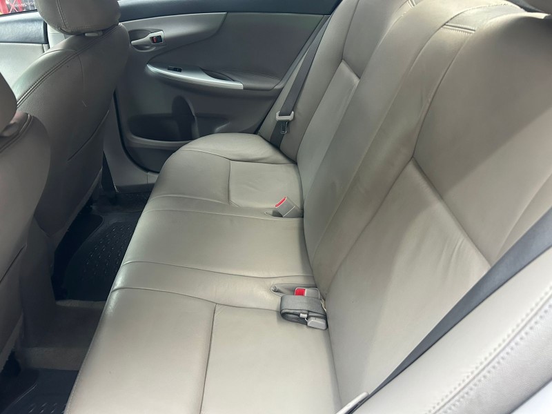 COROLLA 1.8 GLI 16V FLEX 4P AUTOMÁTICO - 2014 - TRêS COROAS