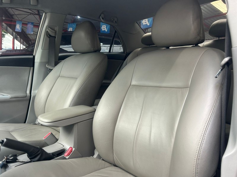 COROLLA 1.8 GLI 16V FLEX 4P AUTOMÁTICO - 2014 - TRêS COROAS