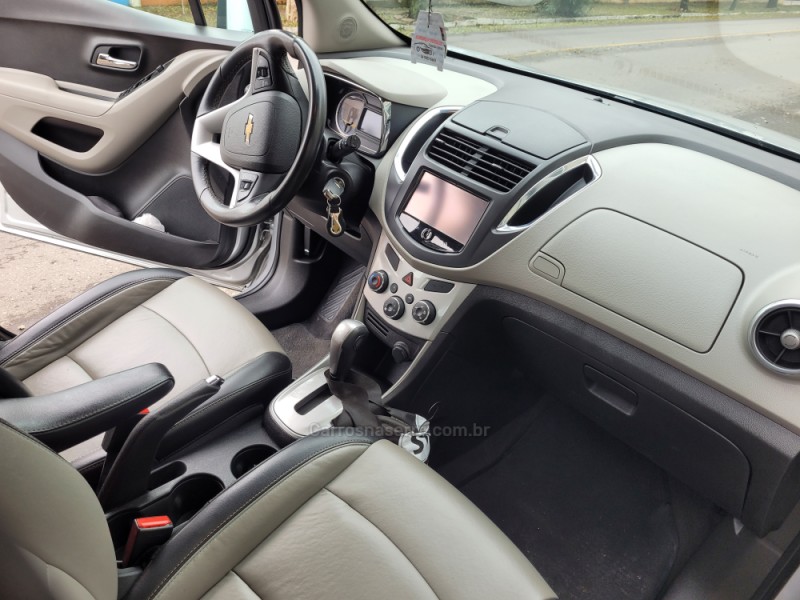 TRACKER 1.8 MPFI LTZ 4X2 16V FLEX 4P AUTOMÁTICO - 2015 - FLORES DA CUNHA