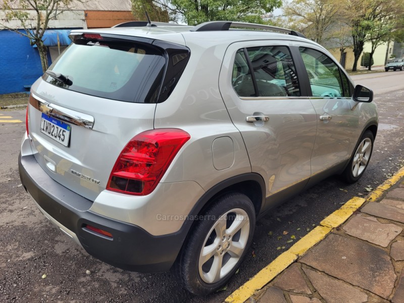 TRACKER 1.8 MPFI LTZ 4X2 16V FLEX 4P AUTOMÁTICO - 2015 - FLORES DA CUNHA
