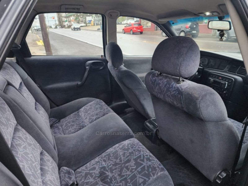 VECTRA 2.0 MPFI GLS 8V GASOLINA 4P MANUAL - 1997 - VACARIA