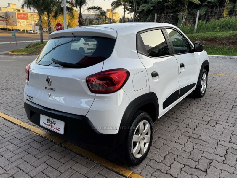 KWID 1.0 12V SCE FLEX ZEN MANUAL - 2018 - FELIZ