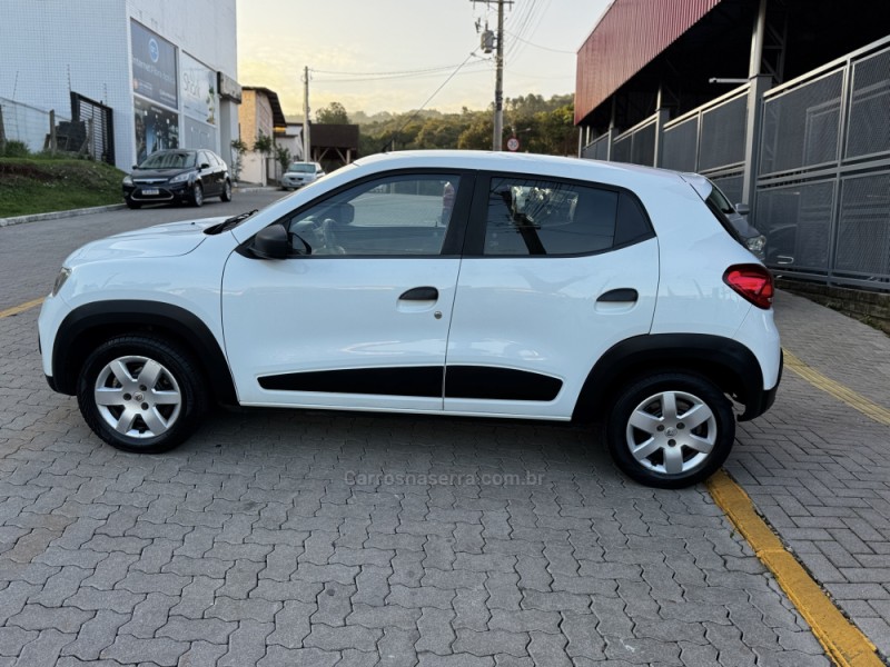 KWID 1.0 12V SCE FLEX ZEN MANUAL - 2018 - FELIZ