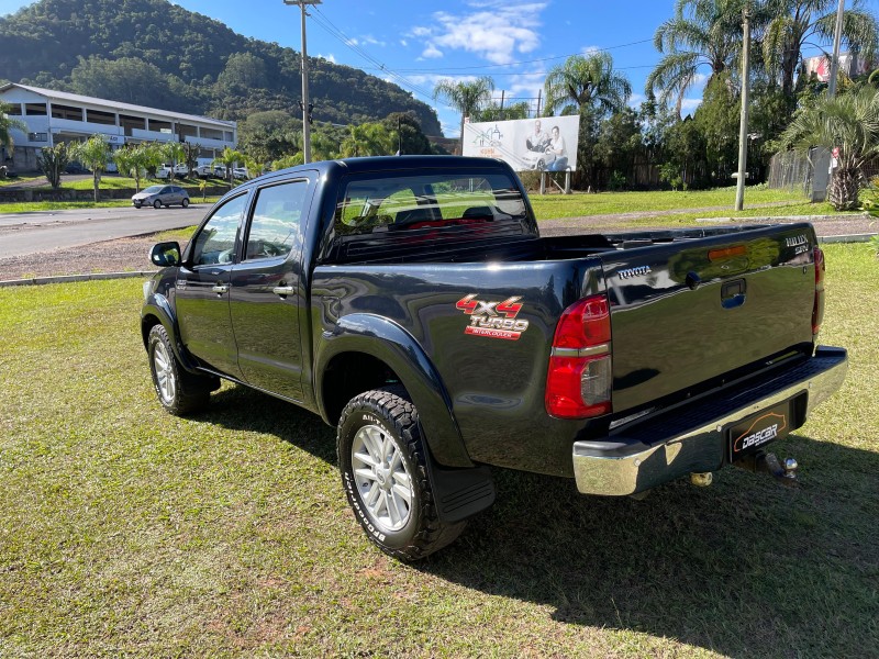 HILUX 3.0 SRV 4X4 CD 16V TURBO INTERCOOLER DIESEL 4P AUTOMÁTICO - 2014 - BOM PRINCíPIO