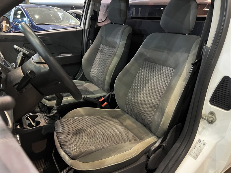 MONTANA 1.4 MPFI LS CS 8V FLEX 2P MANUAL - 2015 - FARROUPILHA
