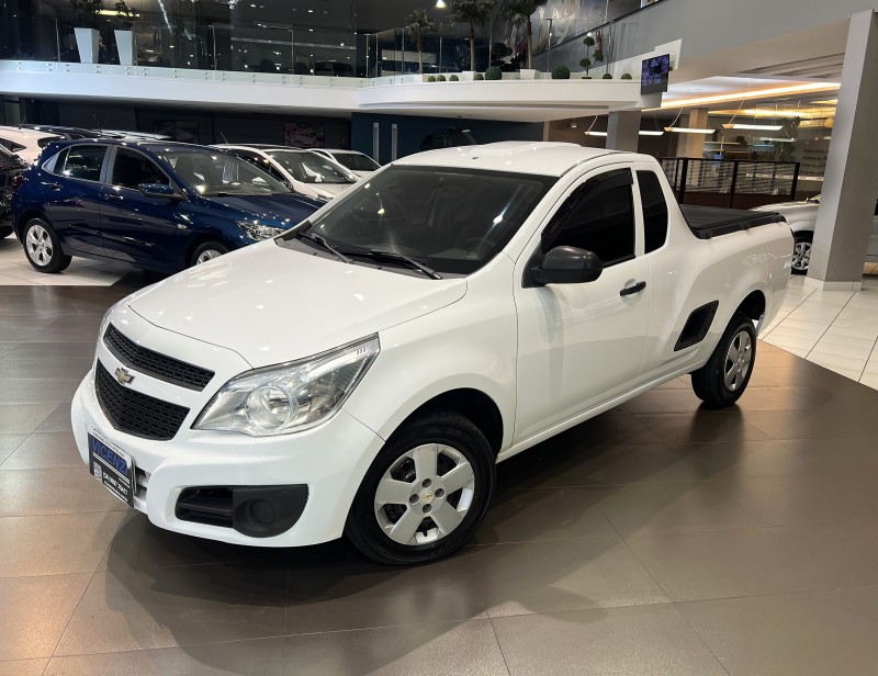 MONTANA 1.4 MPFI LS CS 8V FLEX 2P MANUAL - 2015 - FARROUPILHA