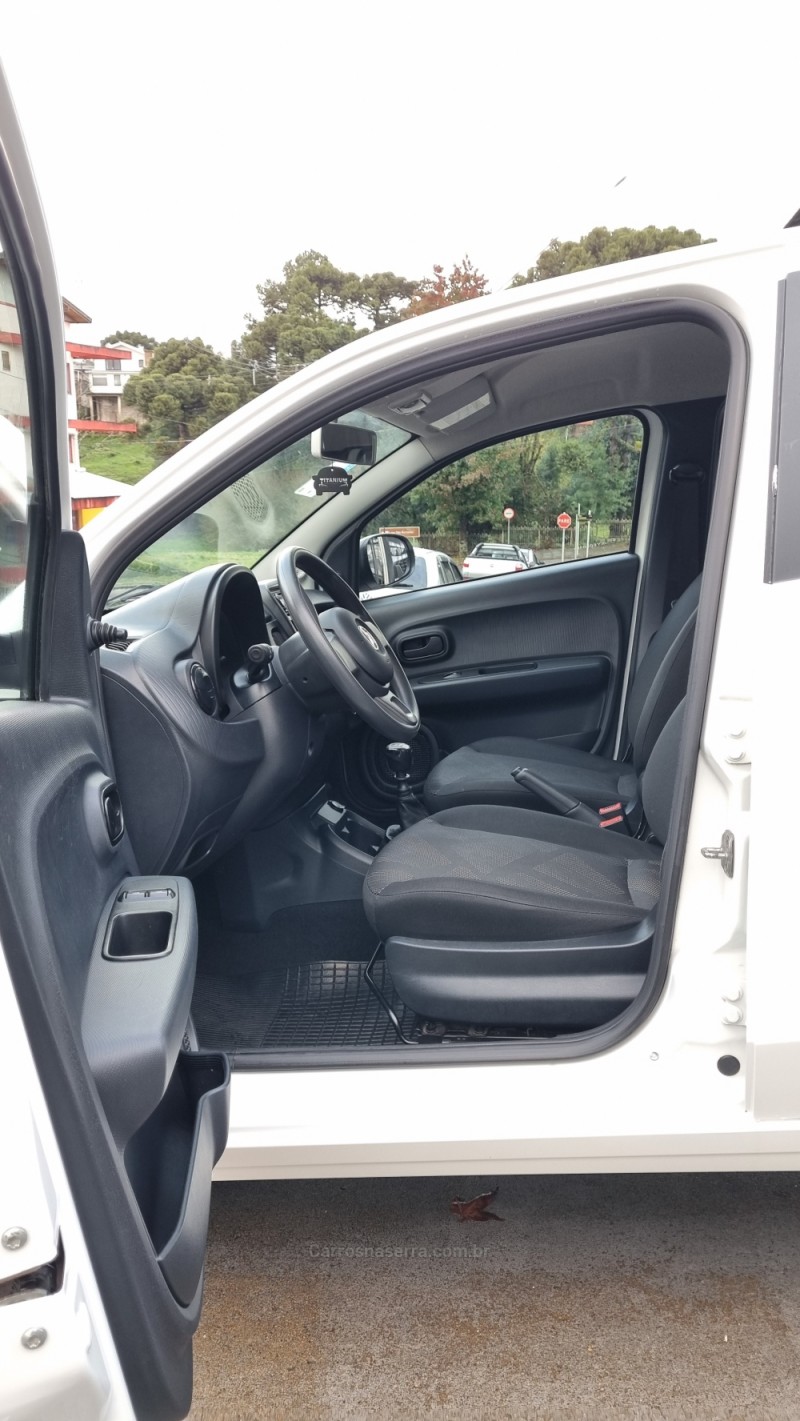 MOBI 1.0 8V EVO FLEX LIKE. MANUAL - 2019 - SãO FRANCISCO DE PAULA