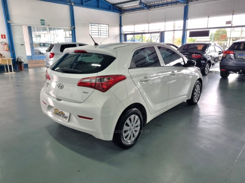 HB20 1.0 COMFORT 12V FLEX 4P MANUAL - 2015 - VACARIA