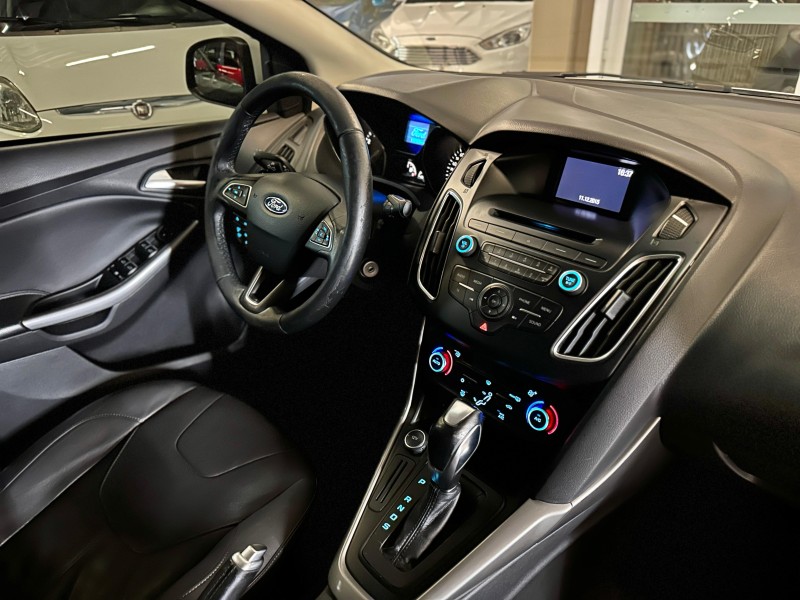 FOCUS 2.0 SE PLUS SEDAN 16V FLEX 4P AUTOMÁTICO - 2016 - CAXIAS DO SUL