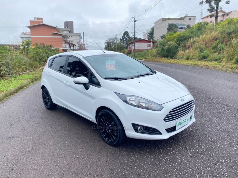 FIESTA 1.6 SEL HATCH 16V FLEX 4P MANUAL - 2017 - FLORES DA CUNHA