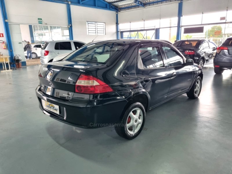 PRISMA 1.4 MPFI MAXX 8V FLEX 4P MANUAL - 2011 - VACARIA