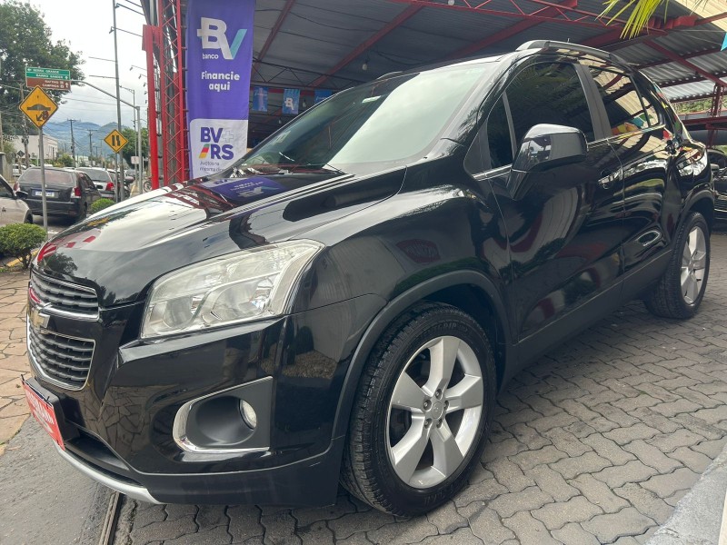 TRACKER 1.8 MPFI LTZ 4X2 16V FLEX 4P AUTOMÁTICO - 2014 - TRêS COROAS