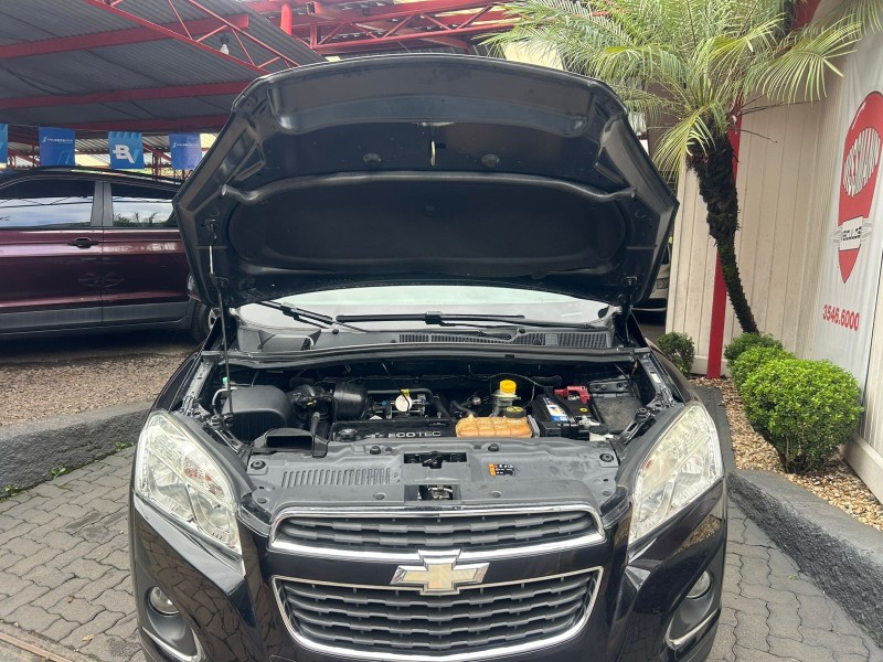 TRACKER 1.8 MPFI LTZ 4X2 16V FLEX 4P AUTOMÁTICO - 2014 - TRêS COROAS