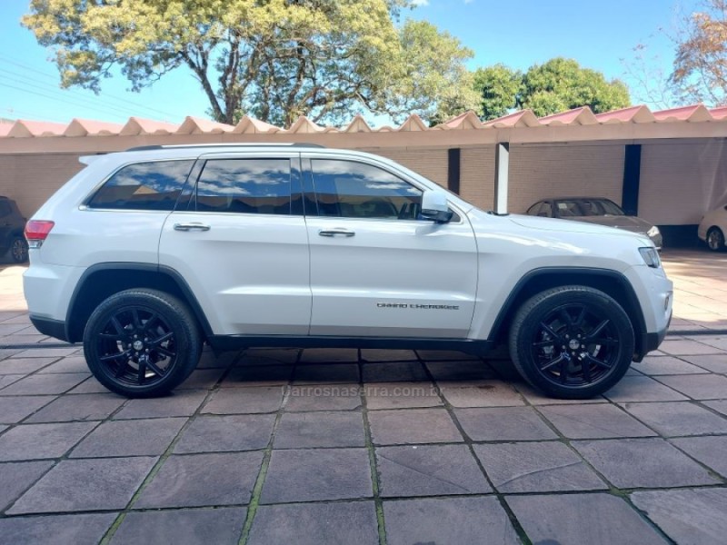 GRAND CHEROKEE 3.0 LIMITED 4X4 V6 24V TURBO DIESEL 4P AUTOMÁTICO - 2015 - NOVO HAMBURGO