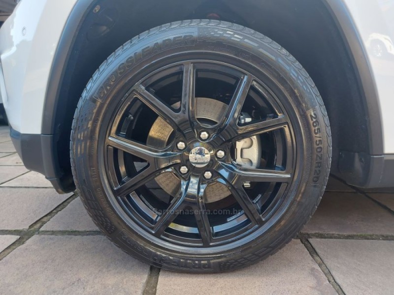 GRAND CHEROKEE 3.0 LIMITED 4X4 V6 24V TURBO DIESEL 4P AUTOMÁTICO - 2015 - NOVO HAMBURGO