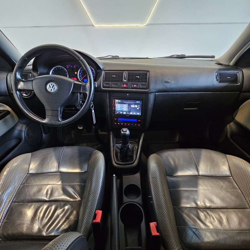 GOLF 1.6 MI SPORTLINE 8V FLEX 4P MANUAL - 2008 - CAXIAS DO SUL