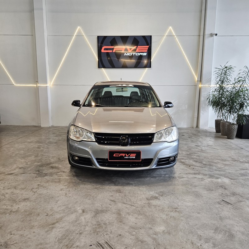 GOLF 1.6 MI SPORTLINE 8V FLEX 4P MANUAL - 2008 - CAXIAS DO SUL