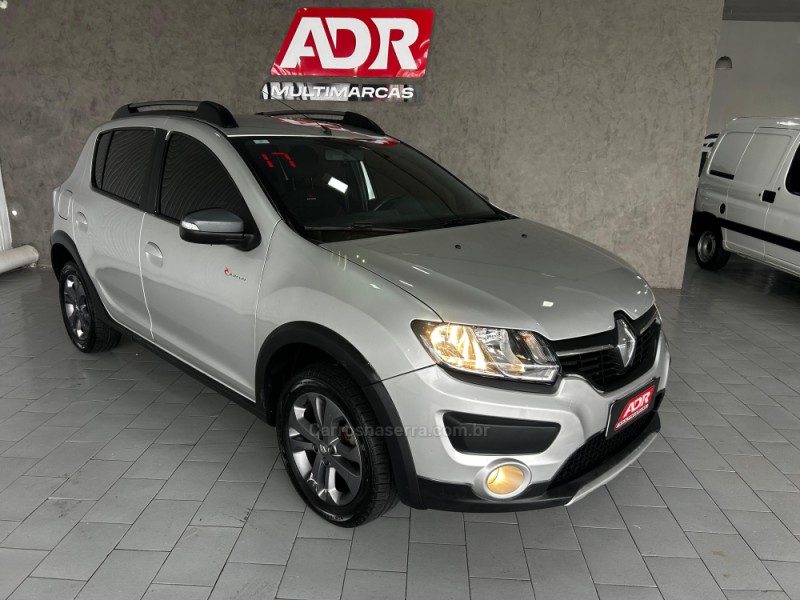 SANDERO 1.6 STEPWAY RIP CURL 8V FLEX 4P MANUAL - 2017 - CAXIAS DO SUL