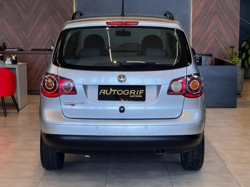 SPACEFOX 1.6 MI ROUTE 8V FLEX 4P MANUAL - 2010 - CAMPO BOM