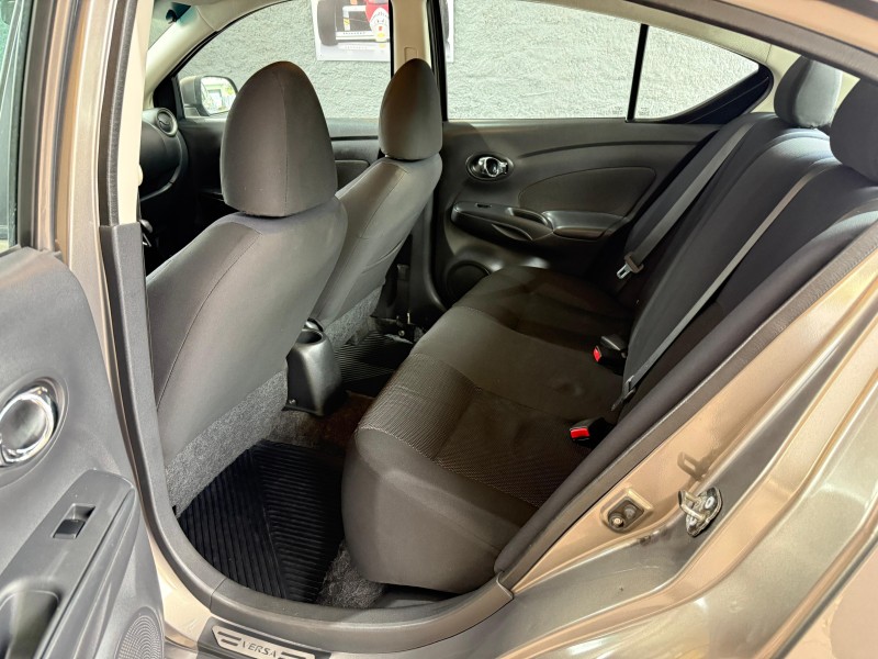 VERSA 1.6 16V FLEX SL 4P MANUAL - 2013 - FARROUPILHA