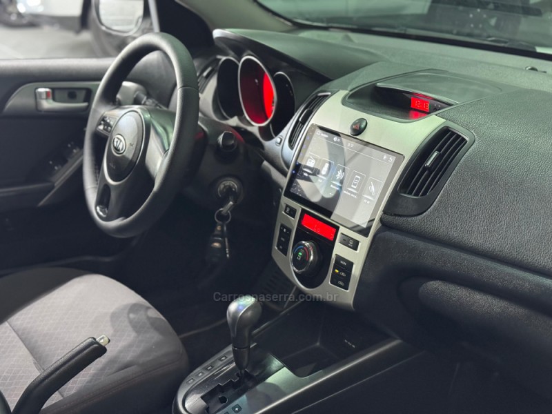 CERATO 1.6 SX2 16V GASOLINA 4P AUTOMÁTICO - 2012 - ESTâNCIA VELHA
