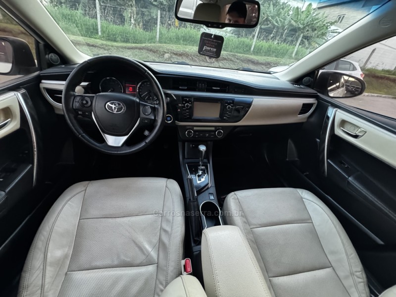 COROLLA 2.0 ALTIS 16V FLEX 4P AUTOMÁTICO - 2016 - FELIZ