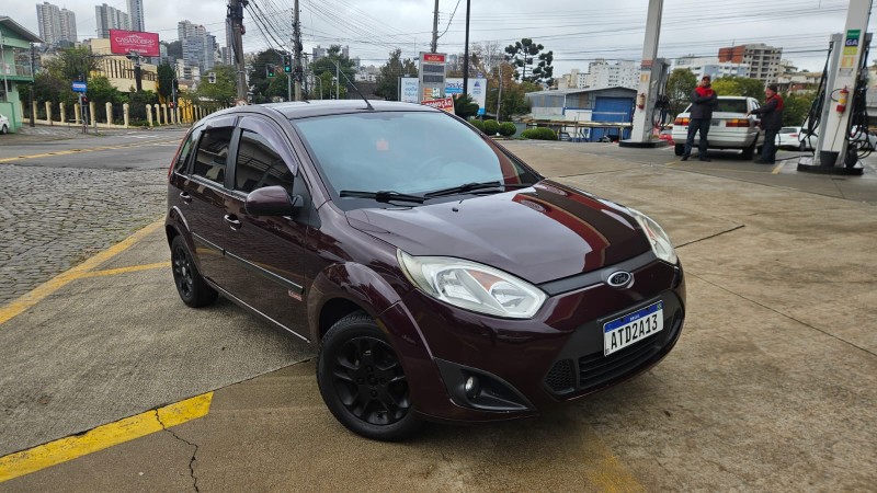 FIESTA 1.6 MPI CLASS HATCH 8V FLEX 4P MANUAL - 2011 - CAXIAS DO SUL
