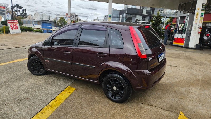 FIESTA 1.6 MPI CLASS HATCH 8V FLEX 4P MANUAL - 2011 - CAXIAS DO SUL