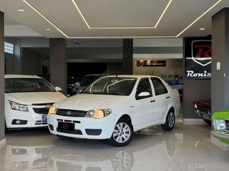 SIENA 1.0 MPI FIRE CELEBRATION 8V FLEX 4P MANUAL
