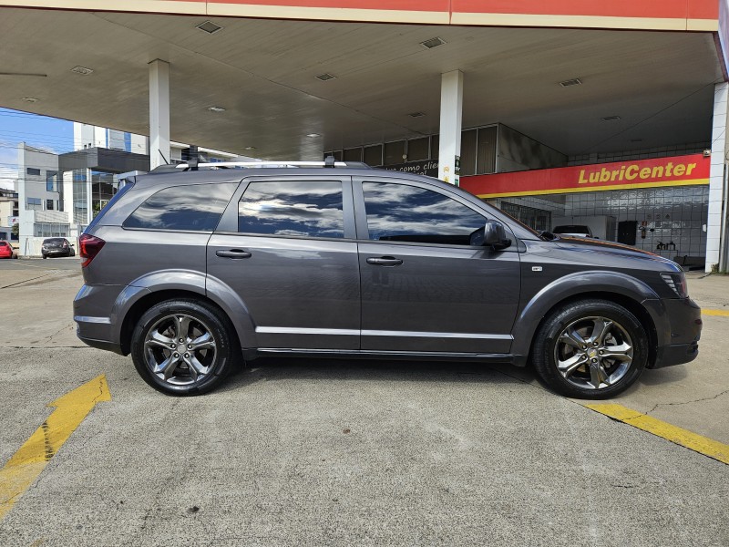 JOURNEY 3.6 CROSSROAD V6 GASOLINA 4P AUTOMÁTICO - 2014 - CAXIAS DO SUL