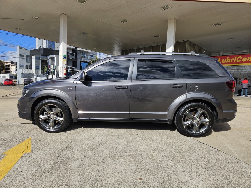JOURNEY 3.6 CROSSROAD V6 GASOLINA 4P AUTOMÁTICO - 2014 - CAXIAS DO SUL