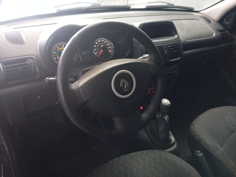 CLIO 1.0 EXPRESSION 16V FLEX 4P MANUAL - 2016 - CAXIAS DO SUL