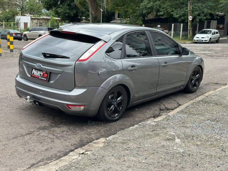 FOCUS 1.6 8V FLEX 4P MANUAL - 2011 - NOVO HAMBURGO
