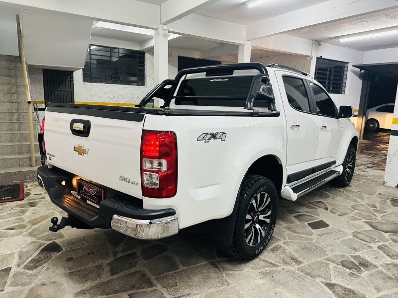 S10 2.8 LTZ 4X4 CD TURBO DIESEL 4P AUTOMÁTICO - 2017 - CAXIAS DO SUL