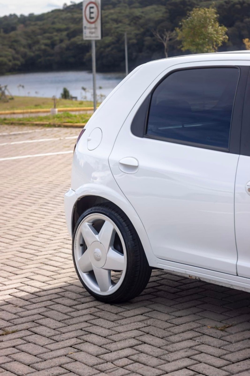 CELTA 1.0 MPFI LT 8V FLEX 4P MANUAL - 2014 - CAXIAS DO SUL