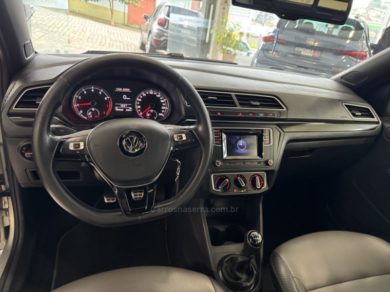 SAVEIRO 1.6 CROSS CE 16V FLEX 2P MANUAL - 2017 - FLORES DA CUNHA