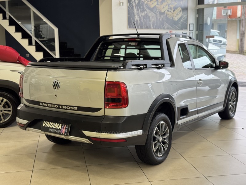 SAVEIRO 1.6 CROSS CE 16V FLEX 2P MANUAL - 2017 - FLORES DA CUNHA