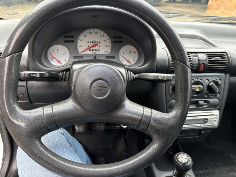 CORSA 1.0 MPF WIND 8V GASOLINA 2P MANUAL - 2000 - ANTôNIO PRADO