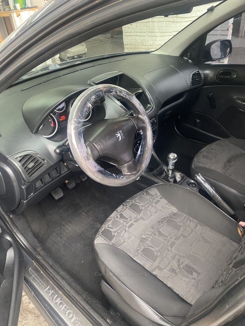 HOGGAR 1.4 XR FLEX 2P MANUAL - 2011 - FARROUPILHA