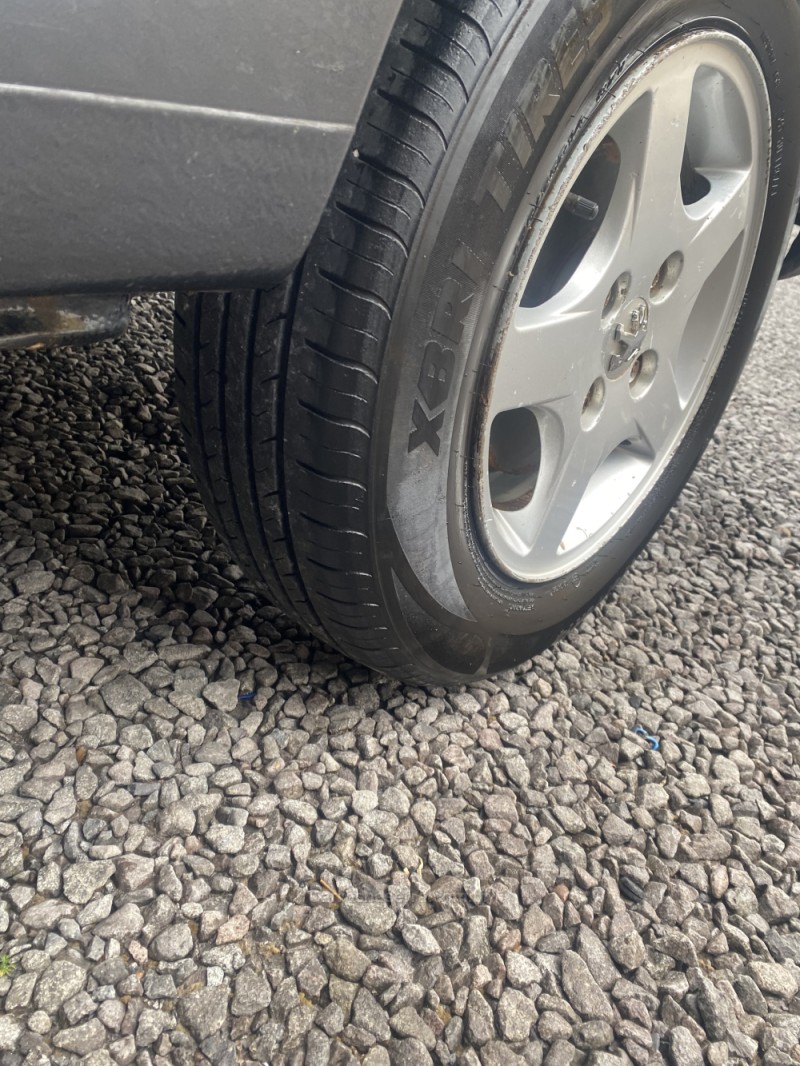 HOGGAR 1.4 XR FLEX 2P MANUAL - 2011 - FARROUPILHA
