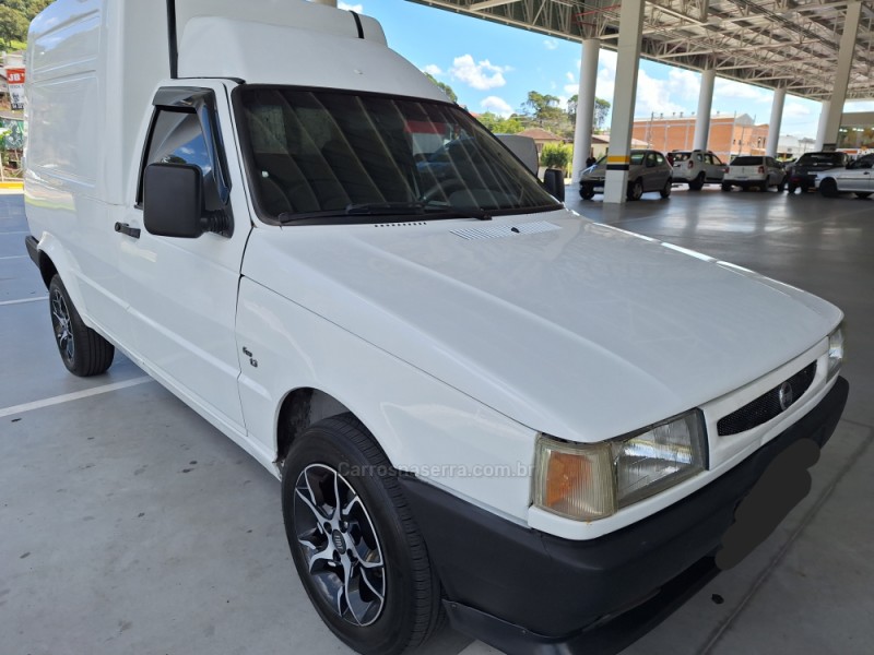 FIORINO 1.3 MPI FIRE FURGÃO 8V GASOLINA 2P MANUAL