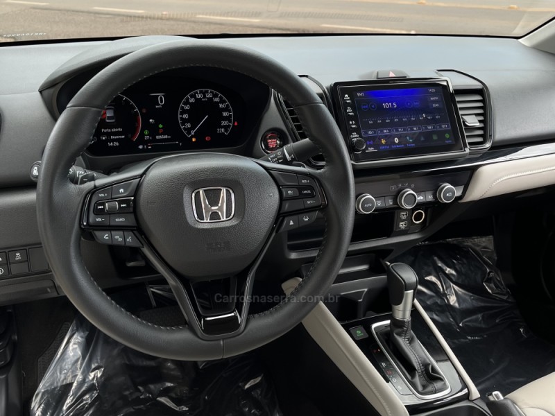 CITY 1.5 SEDAN TOURING 16V FLEX 4P AUTOMÁTICO - 2024 - VACARIA