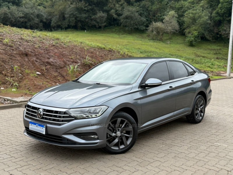 JETTA 1.4 16V TSI COMFORTLINE GASOLINA 4P TIPTRONIC