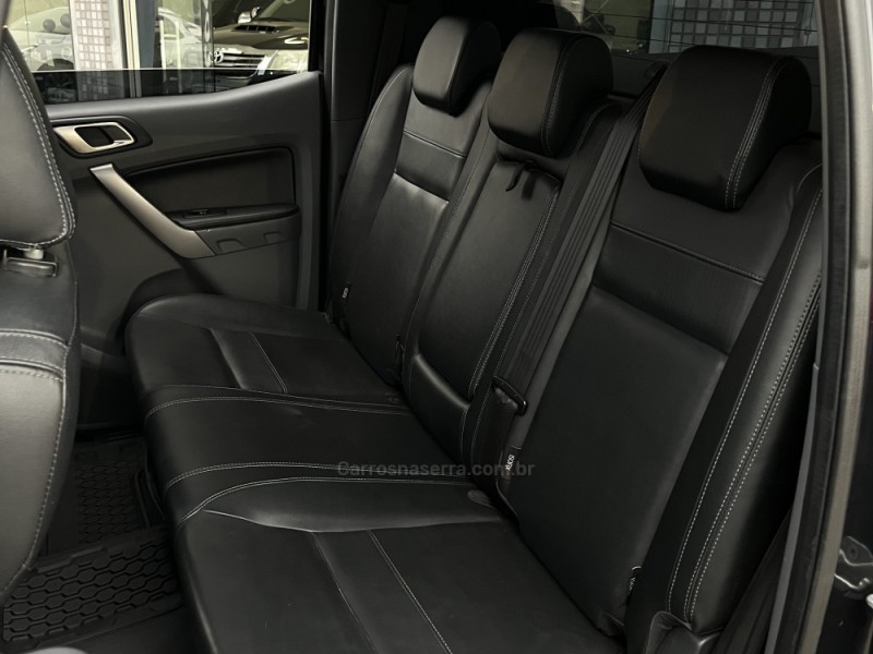 RANGER 3.2 LIMITED 4X4 CD 20V DIESEL 4P AUTOMÁTICO - 2017 - VACARIA