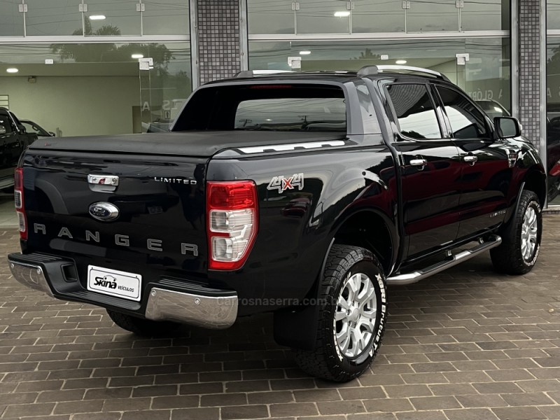RANGER 3.2 LIMITED 4X4 CD 20V DIESEL 4P AUTOMÁTICO - 2017 - VACARIA