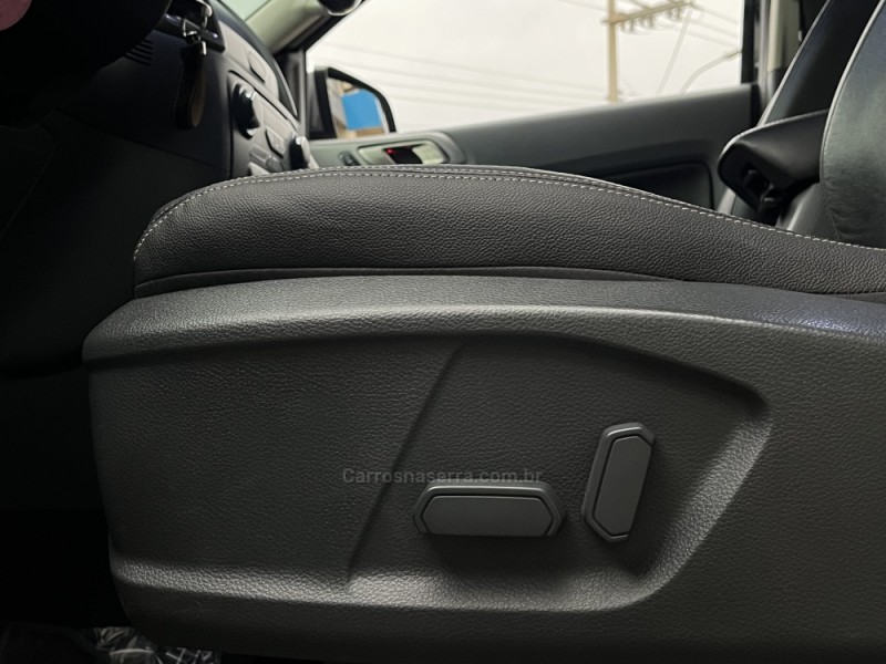 RANGER 3.2 LIMITED 4X4 CD 20V DIESEL 4P AUTOMÁTICO - 2017 - VACARIA
