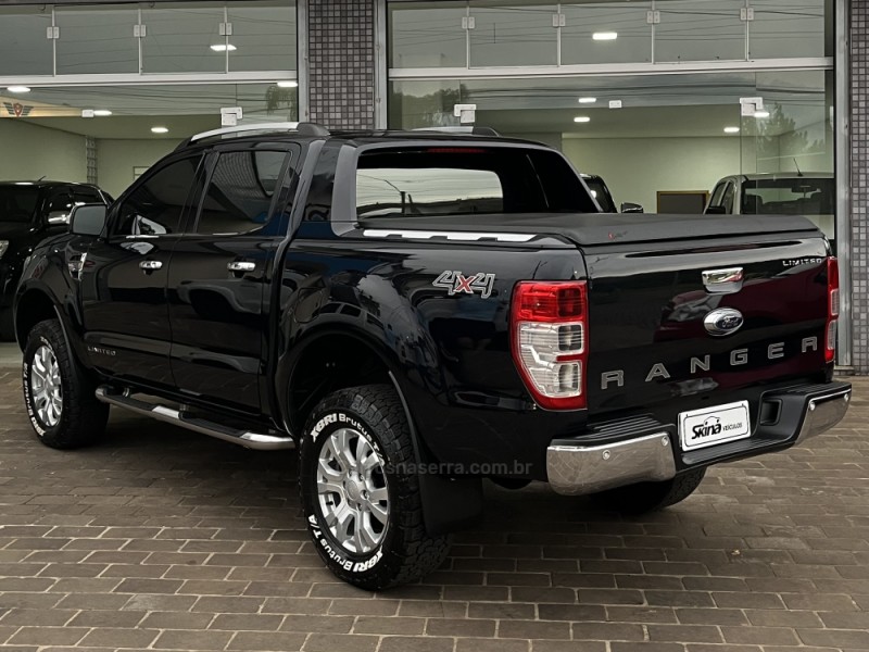RANGER 3.2 LIMITED 4X4 CD 20V DIESEL 4P AUTOMÁTICO - 2017 - VACARIA